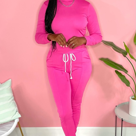 New Stretch tracksuit - Picture 2 of 5